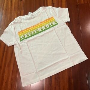New NWOT California White TShirt‎ Tee Short Sleeve Crew Neck Graphic Size Medium